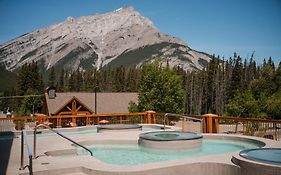 Otter Hotel